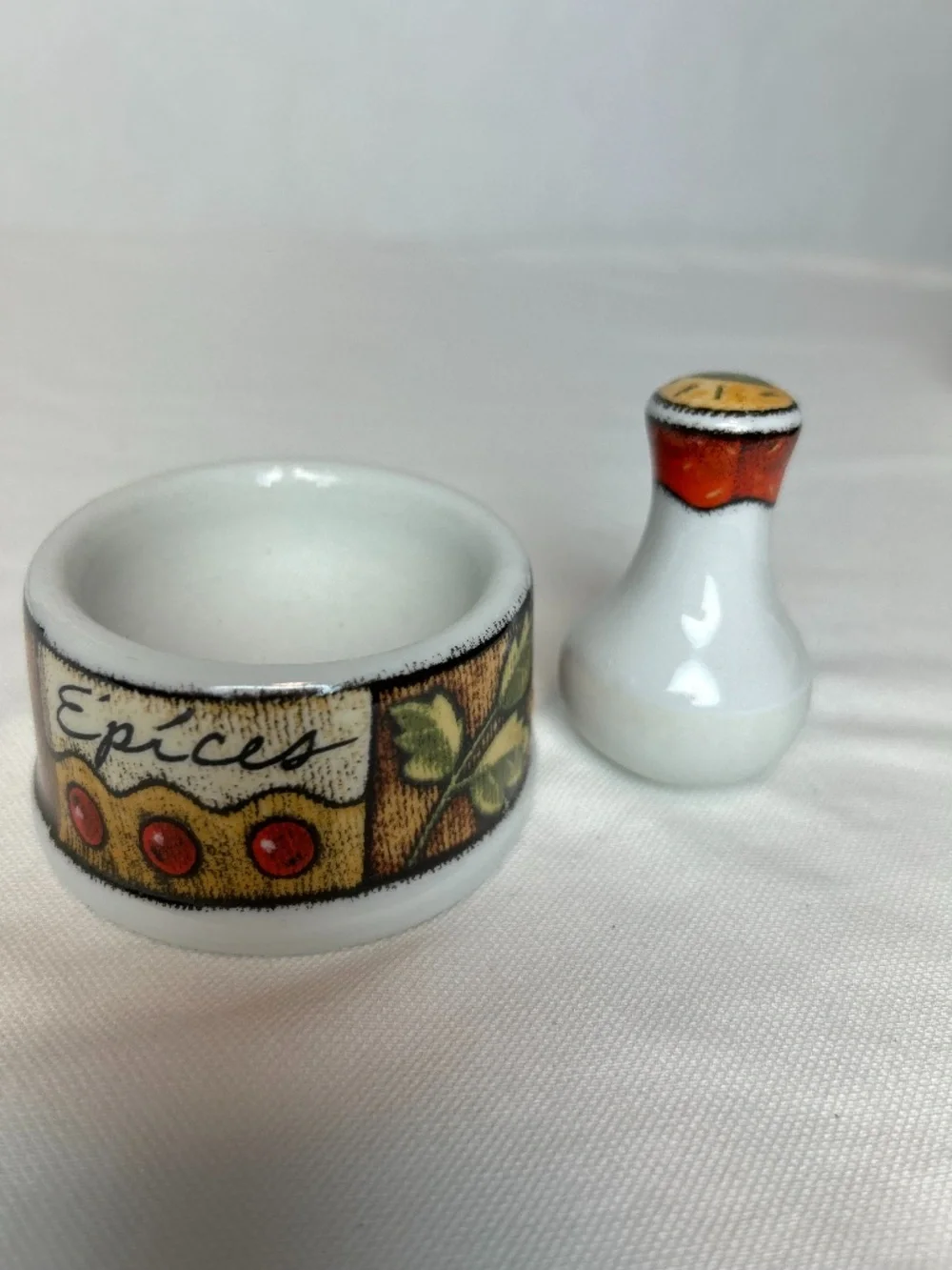 Porcelain Joie  Mini Mortar & Pestle Set Herb & Spice Grinder kitchen Tool
